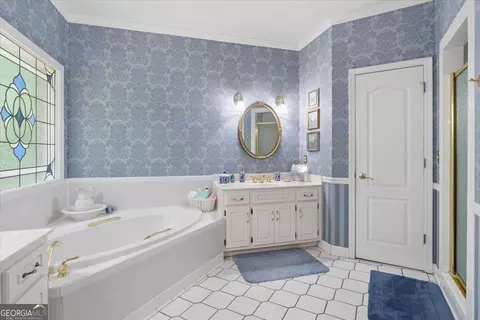 Bath - 971 Cochran Rd, Covington, GA 30014 photo 1 of 5
