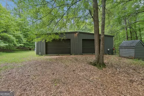 Exterior - 971 Cochran Rd, Covington, GA 30014 photo 4 of 7