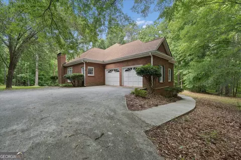 Exterior - 971 Cochran Rd, Covington, GA 30014 photo 2 of 7