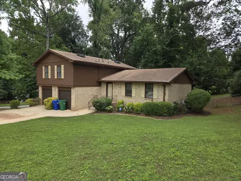 2300 Maryland Ct, Decatur, GA 30032