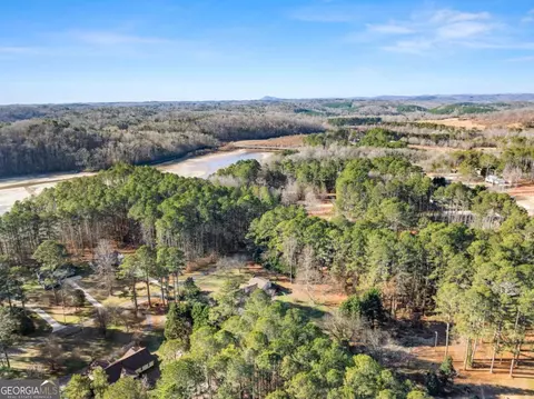View/Area - 588 Estatohe Cir, Toccoa, GA 30577 photo 8 of 9