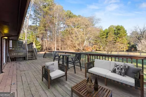 Exterior - 588 Estatohe Cir, Toccoa, GA 30577 photo 7 of 11