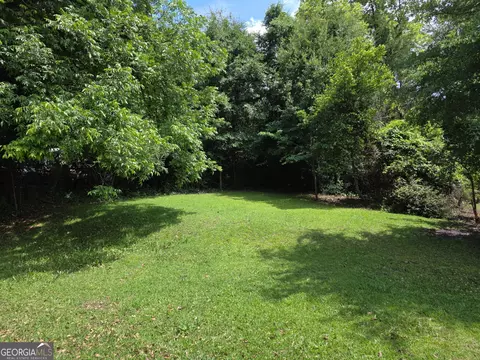 Exterior - 905 South Pkwy, Lagrange, GA 30240 photo 3 of 7