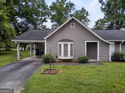 108 Villas Ln NE, Rome, GA 30165