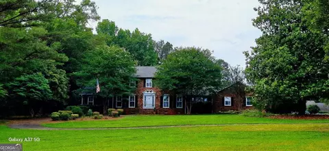 390 Virginia Hills Rd, Royston, GA 30662