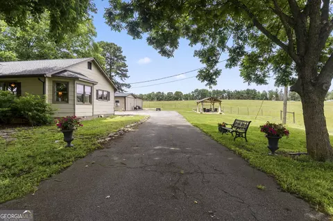 Exterior - 1038 Stringer Rd, Rockmart, GA 30153 photo 2 of 22