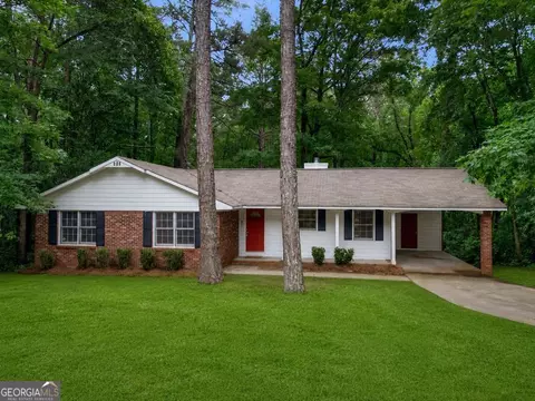 260 Pinehurst Dr, Stockbridge, GA 30281