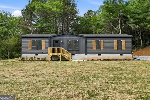 4909 Price Rd, Gainesville, GA 30506