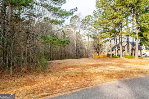415 Darren Carson Ln, Gray, GA 31032