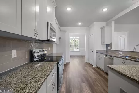 Entry Way - Undisclosed, Augusta, GA 30909 photo 6 of 8