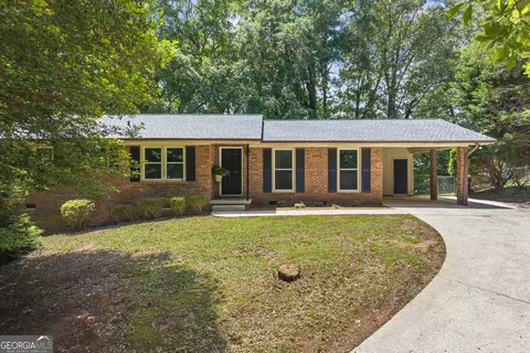 258 Pebble Creek Dr, Toccoa, GA 30577