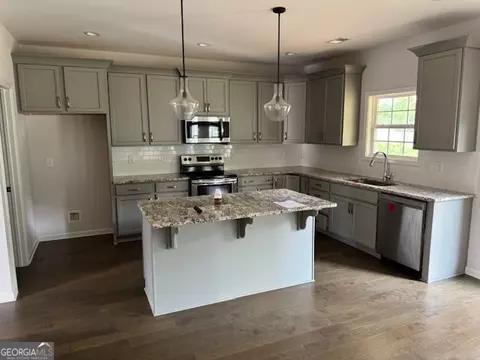 Kitchen - 4315 Cornwall Dr, Forsyth, GA 31029 photo 1 of 1