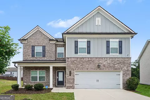612 Auburn Crossing Dr, Auburn, GA 30011
