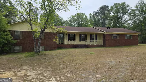 1936 Cedar Grove Rd, Soperton, GA 30457