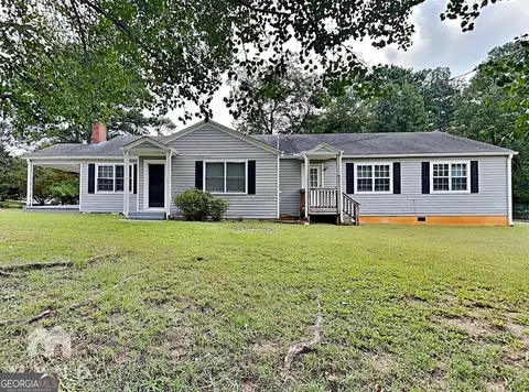 187 Dodgen Rd, Hampton, GA 30228