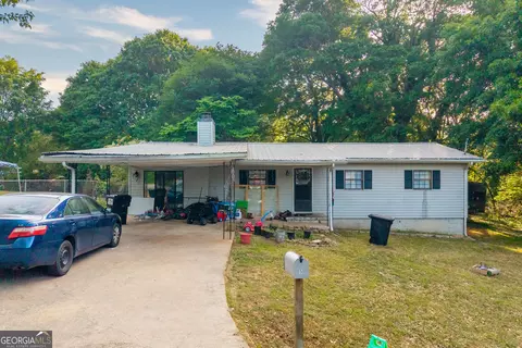 5 Lake Pl, Gainesville, GA 30504