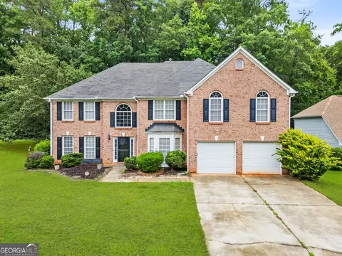 6906 Wynmeadow Dr, Stone Mountain, GA 30087