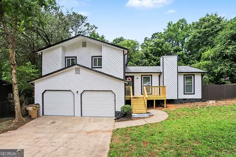 3415 Sheree Trl SW, Stone Mountain, GA 30087