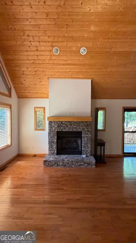 Living - 85 Flat Top Trl #64, Murphy, NC 28906 photo 2 of 4