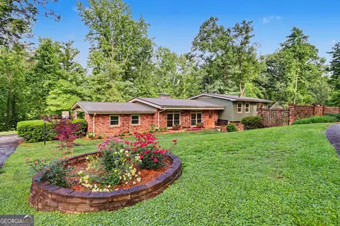 81 Starling Hill Ln, Clayton, GA 30525