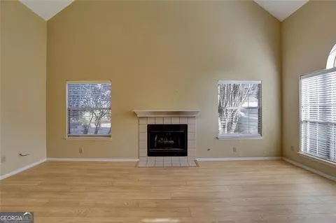 4120 Pineset Dr, Alpharetta, GA 30022 photo 7