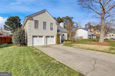 4120 Pineset Dr, Alpharetta, GA 30022 photo 4