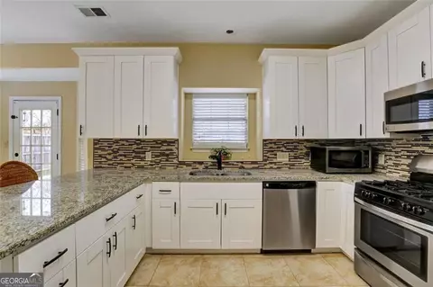 4120 Pineset Dr, Alpharetta, GA 30022 photo 17