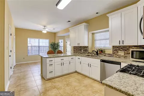 4120 Pineset Dr, Alpharetta, GA 30022 photo 18