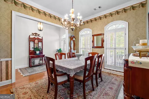 Dining - 506 Riverside Dr, Lagrange, GA 30240 photo 4 of 4