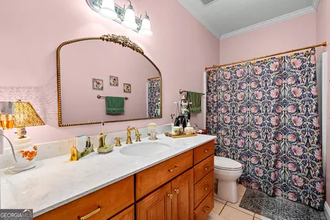 Bath - 506 Riverside Dr, Lagrange, GA 30240 photo 1 of 8