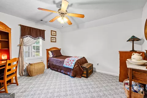 Bedroom - 506 Riverside Dr, Lagrange, GA 30240 photo 10 of 13