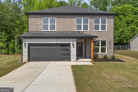 216 Galway Ln, Hampton, GA 30228