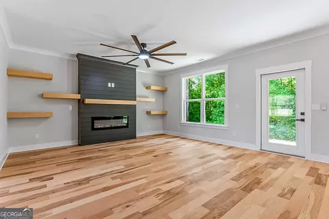 Living - 216 Galway Ln, Hampton, GA 30228 photo 5 of 6