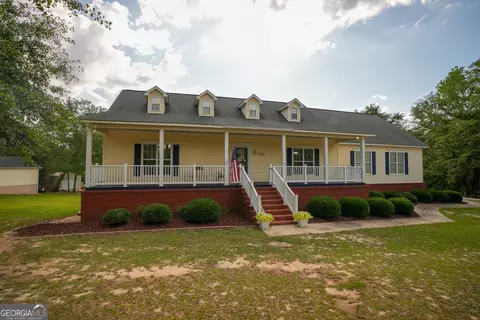1615 James Wilson Dr, Vidalia, GA 30474