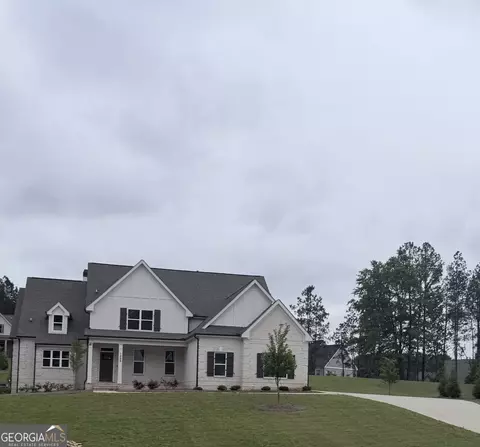1988 Beebalm Dr, Statham, GA 30666