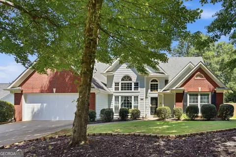 5780 Newberry Point Dr, Flowery Branch, GA 30542