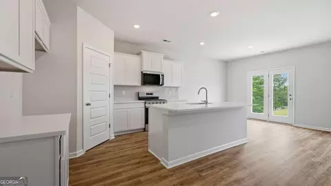 Entry Way - 2271 Edgecombe Ln, Dacula, GA 30019 photo 3 of 12
