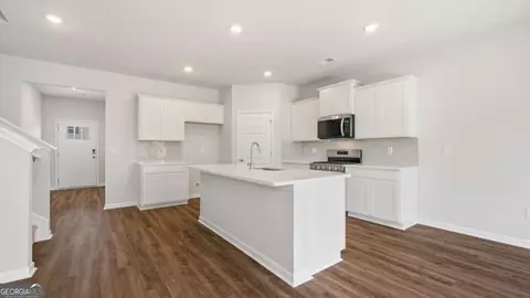 Entry Way - 2271 Edgecombe Ln, Dacula, GA 30019 photo 5 of 12