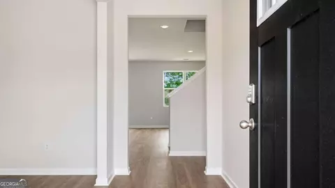Entry Way - 2271 Edgecombe Ln, Dacula, GA 30019 photo 1 of 12