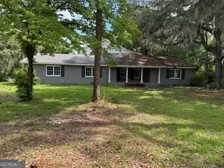 2459 Gibson Post Rd, Folkston, GA 31537