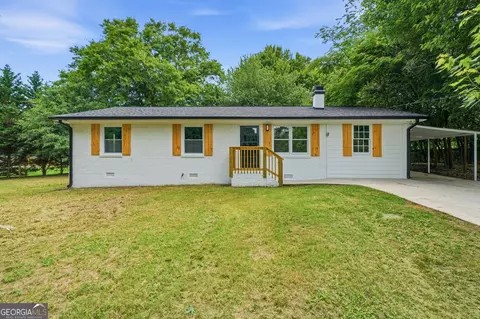 4062 Donna Ln, Loganville, GA 30052