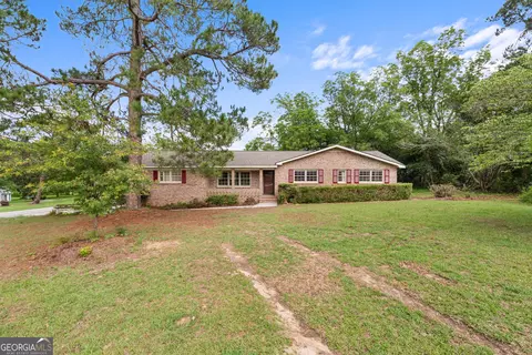 228 Allenwood Dr, Statesboro, GA 30458
