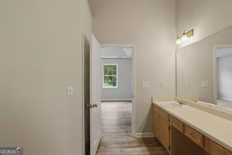 Entry Way - 5747 Rex Mill Crk, Rex, GA 30273 photo 3 of 3
