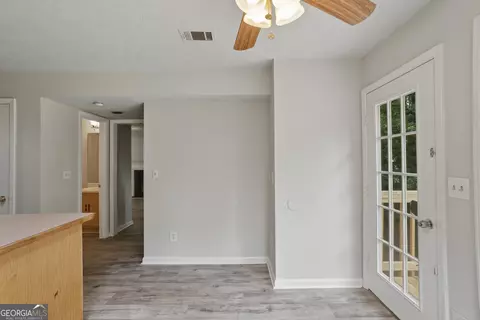 Entry Way - 5747 Rex Mill Crk, Rex, GA 30273 photo 2 of 3