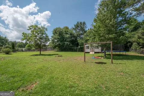 Exterior - 217 Cosby Dr, Lagrange, GA 30241 photo 3 of 5