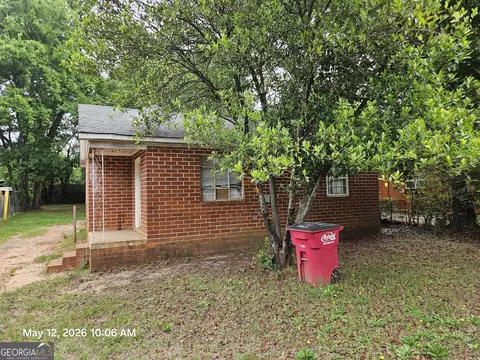 603 Shi Pl, Macon, GA 31206