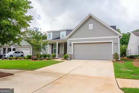 136 Creekside Ct, Griffin, GA 30223