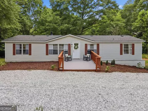 1203 Lanier Rd, Pendergrass, GA 30567