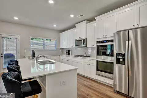 Kitchen - 416 Traditions Ln, Hampton, GA 30228 photo 1 of 2