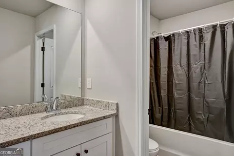 Bath - 416 Traditions Ln, Hampton, GA 30228 photo 3 of 4